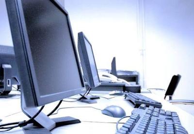 計(jì)算機(jī)專業(yè) 公務(wù)員考試中的“技術(shù)推手”與熱門選擇